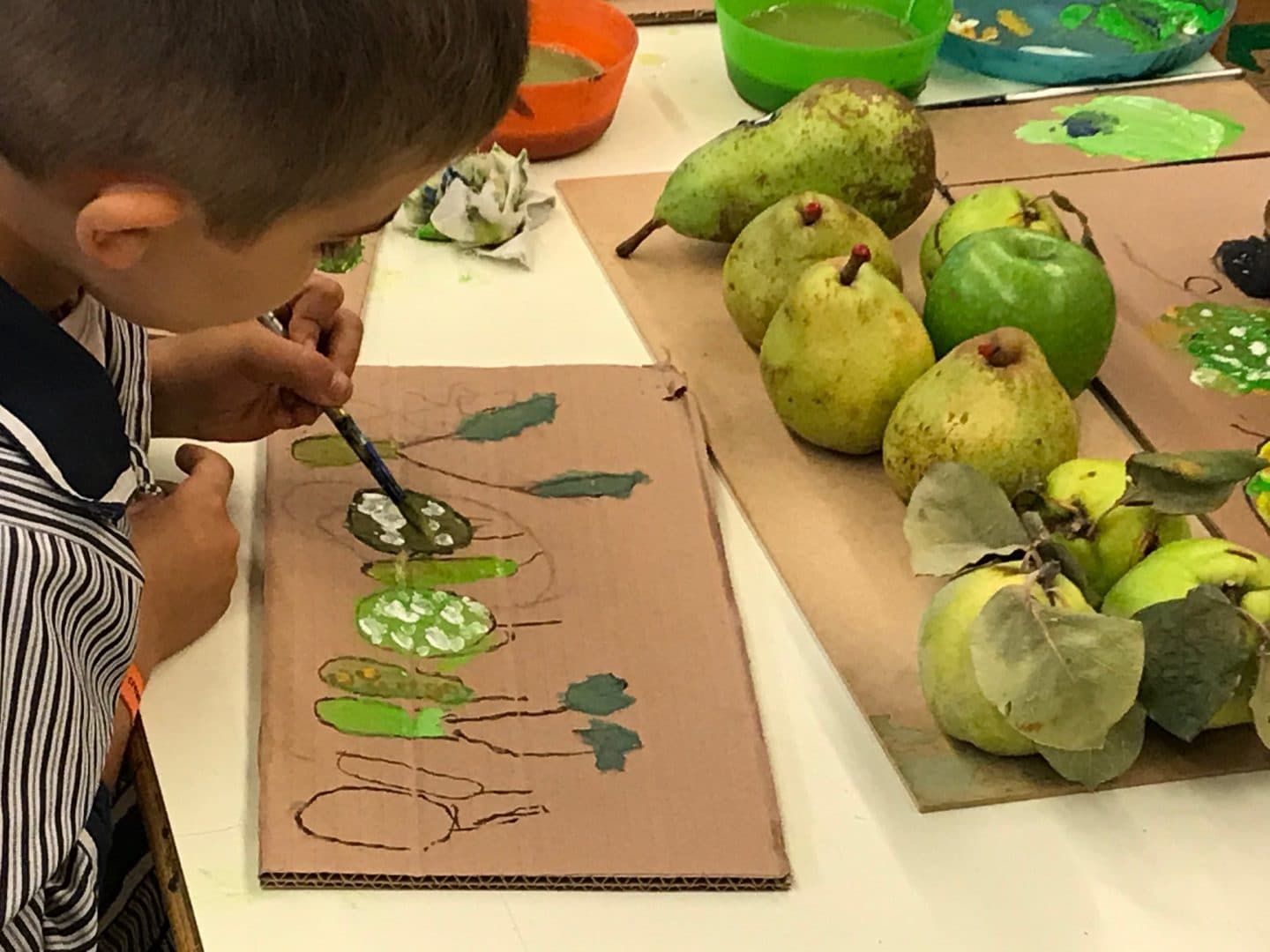 Estudi del color verd a partir de pomes, peres i codonys